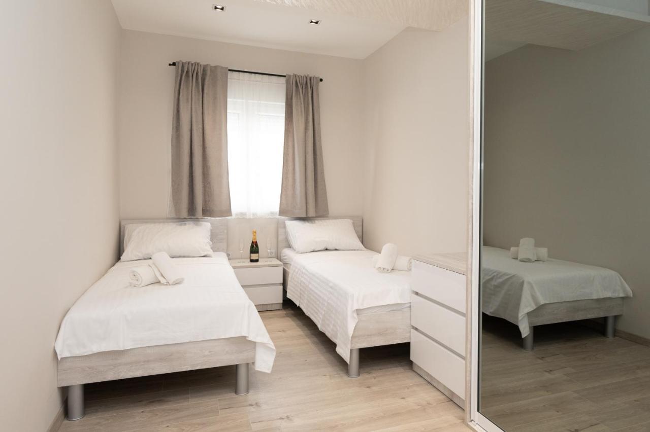 Luxury Apartman Imperio Šibenik Buitenkant foto